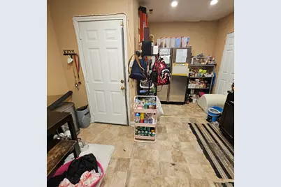 644 N Albany Avenue, Chicago, IL 60612 - Photo 35