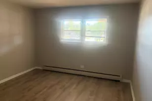 1340 N Main St, Wheaton, IL 60187 - Photo 9