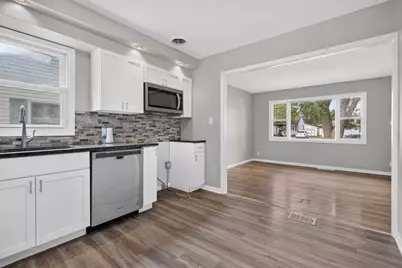 3317 Fairview Avenue, South Chicago Heights, IL 60411 - Photo 7