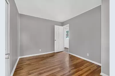 3317 Fairview Avenue, South Chicago Heights, IL 60411 - Photo 13