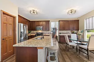 1871 Cooper Ln, Algonquin, IL 60102 - Photo 9