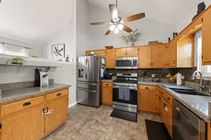16638 W Apache Dr, Lockport, IL 60441 - Photo 9