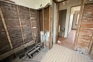 8545 S Euclid Ave, Chicago, IL 60617 - Photo 21