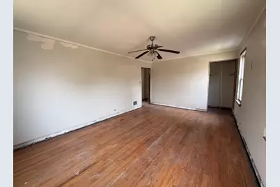 8545 S Euclid Avenue, Chicago, IL 60617 - Photo 19