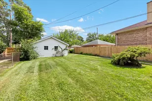 8423 S Wolcott Ave, Chicago, IL 60620 - Photo 19