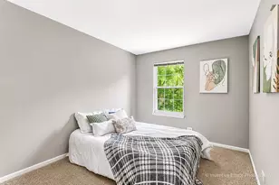 1139 Wickfield Ct, Naperville, IL 60563 - Photo 21
