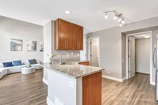 1139 Wickfield Ct, Naperville, IL 60563 - Photo 11