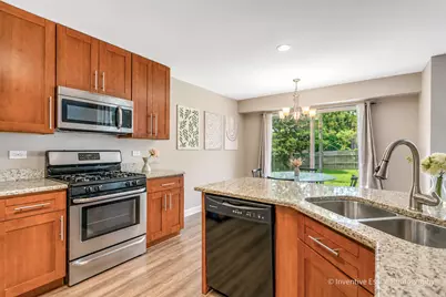1139 Wickfield Court #1139, Naperville, IL 60563 - Photo 9