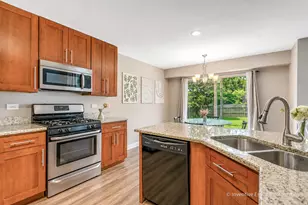 1139 Wickfield Ct, Naperville, IL 60563 - Photo 9