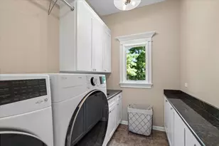 916 Seminole Rd, Wilmette, IL 60091 - Photo 27