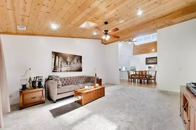 10238 W Wadsworth Road, Beach Park, IL 60099 - Photo 23