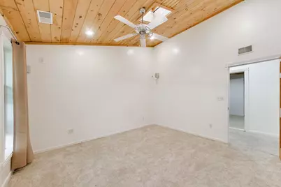 10238 W Wadsworth Road, Beach Park, IL 60099 - Photo 37