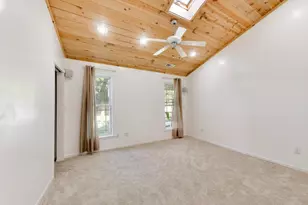 10238 W Wadsworth Rd, Beach Park, IL 60099 - Photo 35