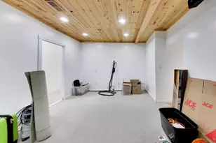 10238 W Wadsworth Rd, Beach Park, IL 60099 - Photo 9