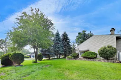 10238 W Wadsworth Road, Beach Park, IL 60099 - Photo 7
