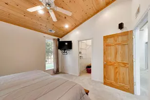 10238 W Wadsworth Rd, Beach Park, IL 60099 - Photo 33