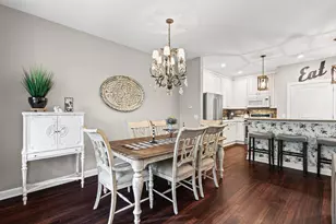 1907 Lynn Cir, Libertyville, IL 60048 - Photo 9