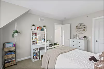 1907 Lynn Circle, Libertyville, IL 60048 - Photo 19