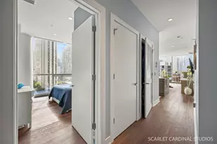 110 W Superior St, Chicago, IL 60654 - Photo 13