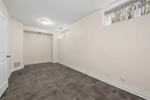 2041 N Whipple St, Chicago, IL 60647 - Photo 31