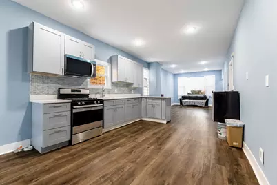 8333 S Baltimore Avenue, Chicago, IL 60617 - Photo 5