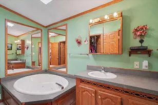 2225 E 1700th Rd, Brocton, IL 61917 - Photo 45