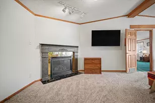 2225 E 1700th Rd, Brocton, IL 61917 - Photo 43