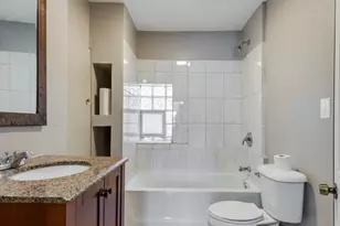 3916 W Grand Ave, Chicago, IL 60651 - Photo 9
