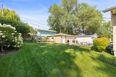 822 Ronald Terrace, Round Lake Beach, IL 60073 - Photo 21
