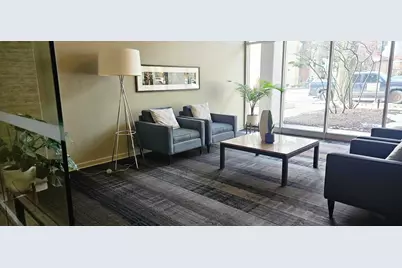 555 W Cornelia Avenue #1909, Chicago, IL 60657 - Photo 3