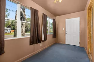 139 W Second St, Streator, IL 61364 - Photo 9