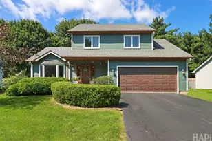 1109 Hollywood Blvd, McHenry, IL 60050 - Photo 1
