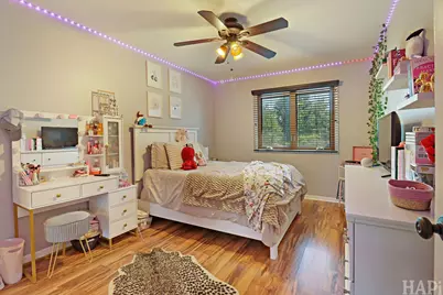 1109 Hollywood Boulevard, McHenry, IL 60050 - Photo 17