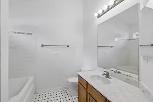 2986 Waters Edge Cir, Aurora, IL 60504 - Photo 15