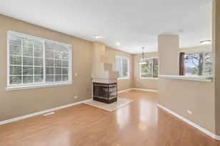 2986 Waters Edge Cir, Aurora, IL 60504 - Photo 7