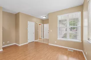 2986 Waters Edge Cir, Aurora, IL 60504 - Photo 5
