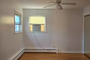 3923 Howard St, Skokie, IL 60076 - Photo 11