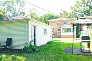 1700 W 103rd St, Chicago, IL 60643 - Photo 9