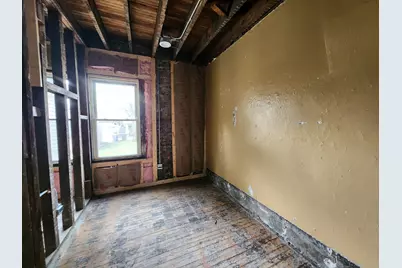 11420-11422 S Champlain Avenue, Chicago, IL 60628 - Photo 5