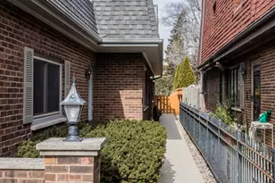 431 N Northwest Hwy, Park Ridge, IL 60068 - Photo 3