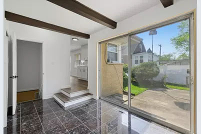 16560 Greenwood Avenue, South Holland, IL 60473 - Photo 19