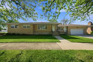 16560 Greenwood Ave, South Holland, IL 60473 - Photo 1