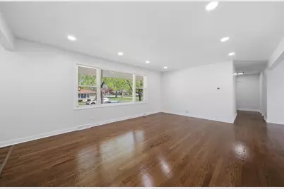 16560 Greenwood Avenue, South Holland, IL 60473 - Photo 7