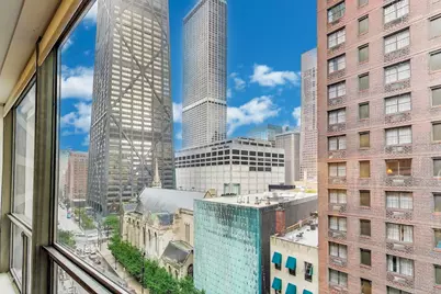 110 E Delaware Place #1402, Chicago, IL 60611 - Photo 21