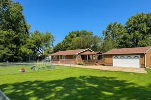 1919 S Jefferson St, Tilton, IL 61833 - Photo 31