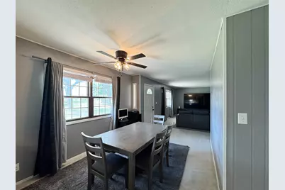 1919 S Jefferson Street, Tilton, IL 61833 - Photo 9