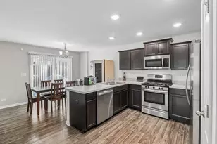 1133 Westlake Dr, Cary, IL 60013 - Photo 11