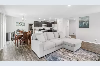 1133 Westlake Drive, Cary, IL 60013 - Photo 7