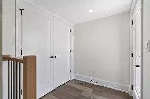 2023 W Augusta Blvd, Chicago, IL 60622 - Photo 31