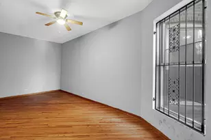 [Address not provided], Chicago, IL 60637 - Photo 17